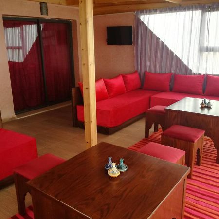 مبيت وإفطار إمسوان Genova Surf House المظهر الخارجي الصورة